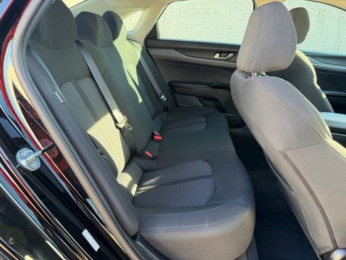 Used 2022 Kia K5 LX image 23