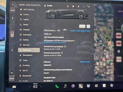 Used 2024 Tesla Model X AWD/4WD image 2