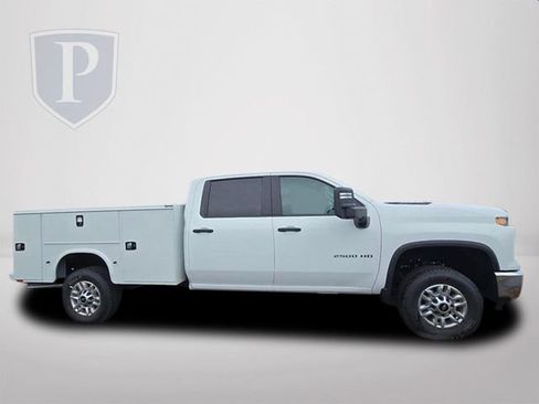 New 2026 Chevrolet Silverado 2500 W/T w/ WT Convenience Package image 4