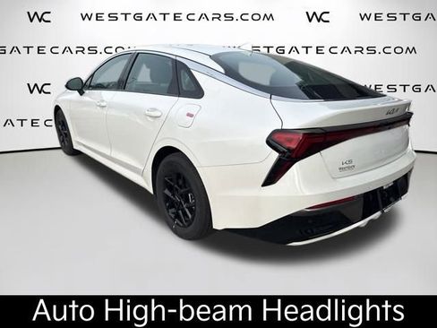 Used 2025 Kia K5 LXS image 11