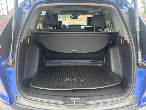 Used 2020 Honda CR-V Touring image 11