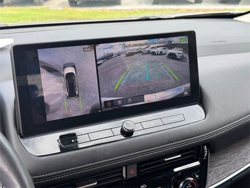 Used 2024 Nissan Rogue Platinum w/ Platinum Premium Package image 25