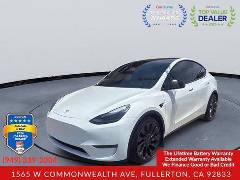 Used 2021 Tesla Model Y Performance AWD/4WD image 4