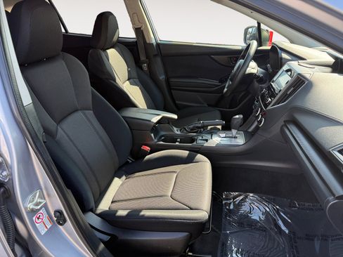 Used 2020 Subaru Crosstrek 2.0i AWD/4WD image 19