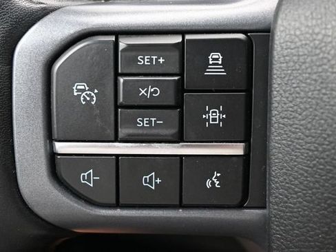 Used 2023 Ford F350 Lariat w/ Lariat Ultimate Package AWD/4WD image 8