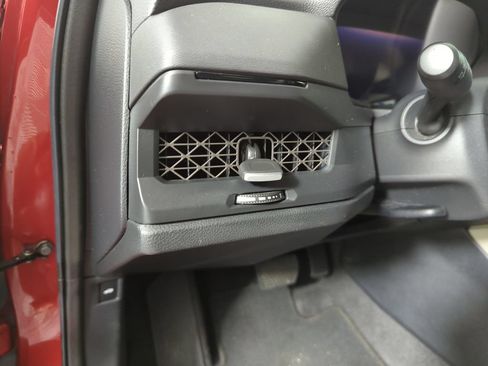 Certified 2023 Honda Accord EX image 27