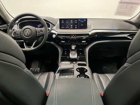 Certified 2024 Acura MDX SH-AWD w/ Technology Package image 17
