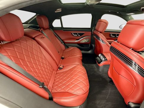 Used 2022 Mercedes-Benz S 580 4MATIC Sedan image 21