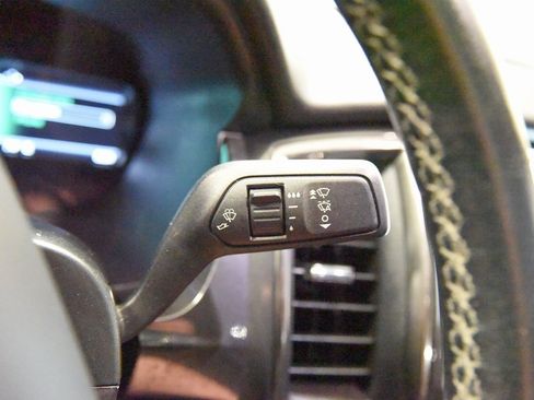 Used 2019 Ford Ranger Lariat w/ Equipment Group 501A Mid image 25