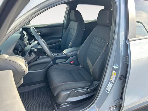 Used 2024 Honda HR-V Sport image 16