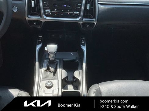 Certified 2023 Kia Sorento S w/ Panoramic Sunroof Package FWD image 24