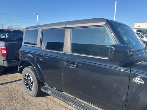 Used 2022 Ford Bronco Outer Banks image 18