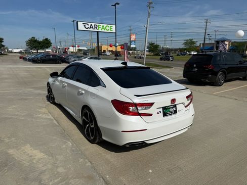 Used 2021 Honda Accord Sport image 8