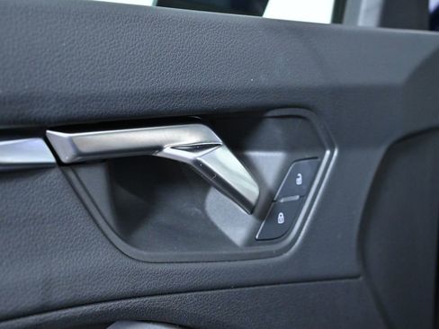 Used 2024 Audi Q3 2.0T Premium Plus w/ Premium Plus Package image 23