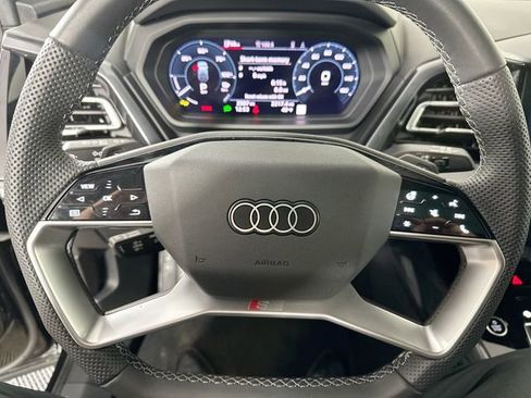 Used 2025 Audi Q4 e-tron Premium Plus w/ Premium Plus image 12