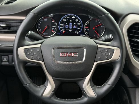 Certified 2023 GMC Acadia Denali w/ Denali Ultimate Package image 13