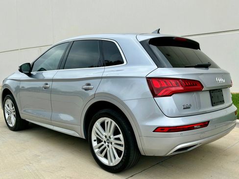 Used 2018 Audi Q5 Prestige w/ Prestige Package AWD/4WD image 7