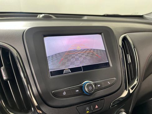 Certified 2024 Chevrolet Equinox RS FWD image 29