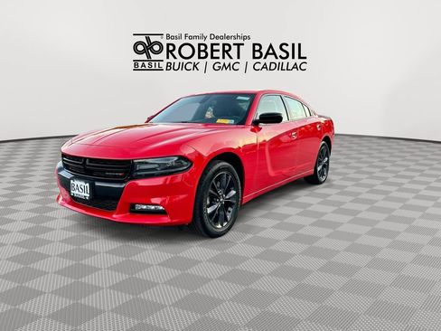 Used 2021 Dodge Charger SXT w/ Blacktop Package AWD/4WD image 4