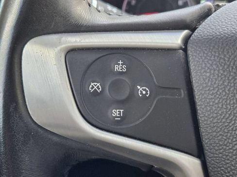 Used 2019 GMC Acadia SLT FWD image 13