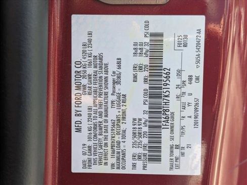 Used 2019 Ford Mustang Coupe RWD image 15