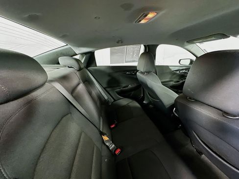 Used 2022 Chevrolet Malibu LT FWD image 28