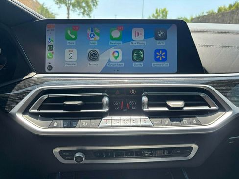 Used 2021 BMW X7 M50i w/ Dynamic Handling Package AWD/4WD image 29