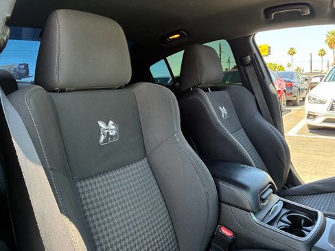 Used 2019 Dodge Charger Scat Pack w/ Driver Confidence Group RWD image 27