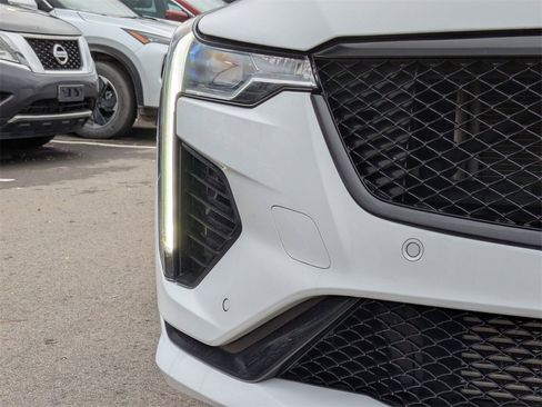 Used 2020 Cadillac CT4 V w/ Climate Package image 9