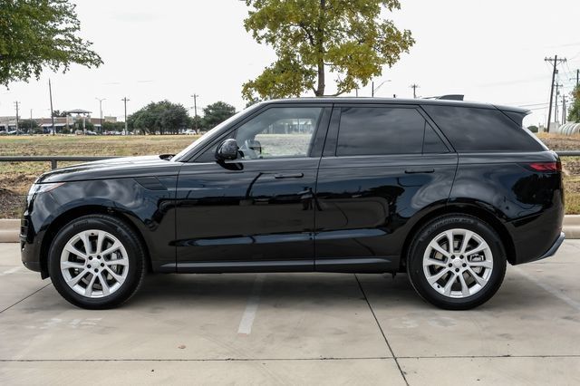 Used 2025 Land Rover Range Rover Sport SE AWD/4WD image 12