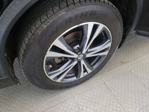 Used 2017 Nissan Rogue SL AWD/4WD image 31