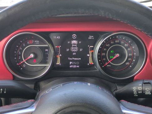 Used 2019 Jeep Wrangler Unlimited Rubicon AWD/4WD image 29