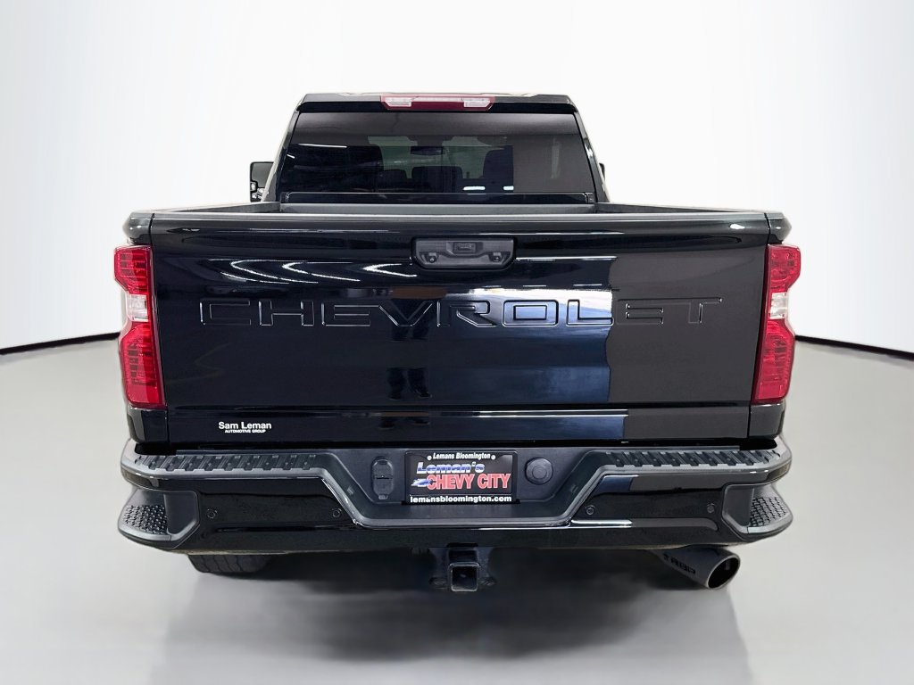 Used 2024 Chevrolet Silverado 2500 Custom w/ Custom Value Package AWD/4WD image 6