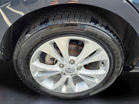 Used 2016 Kia Soul + FWD image 16