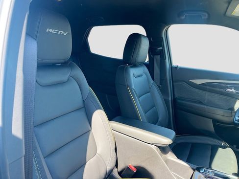 Used 2025 Chevrolet TrailBlazer ACTIV w/ Convenience Package FWD image 27