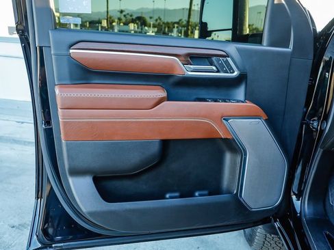 Used 2025 GMC Sierra 2500 Denali Ultimate AWD/4WD image 25