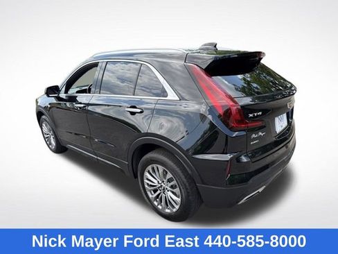 Used 2025 Cadillac XT4 Premium Luxury AWD/4WD image 5