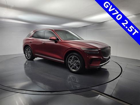 Used 2023 Genesis GV70 2.5T w/ Advanced Package image 2