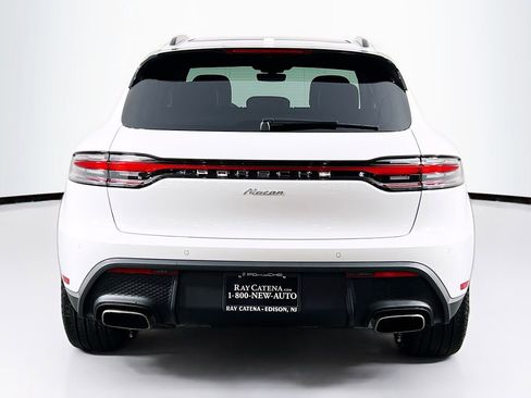 New 2026 Porsche Macan image 10