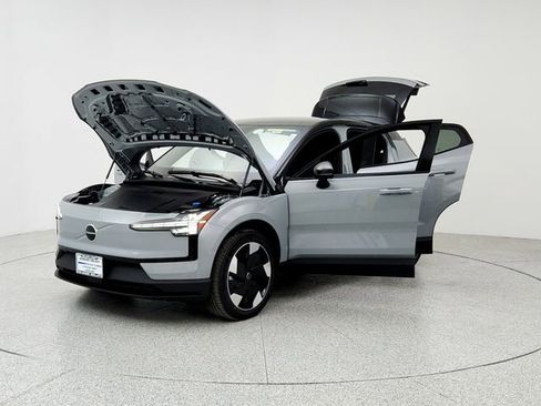 New 2026 Volvo EX30 Plus image 9