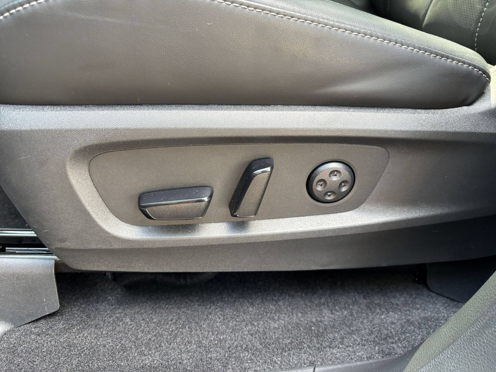 Used 2026 INFINITI QX60 Luxe AWD/4WD image 22