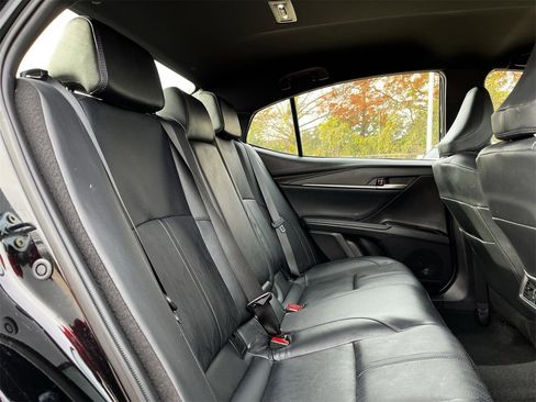 Used 2025 Toyota Camry XSE image 26