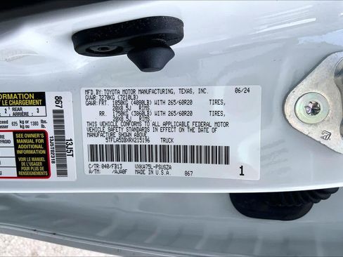 Used 2024 Toyota Tundra SR5 w/ SR5 Convenience Package AWD/4WD image 36