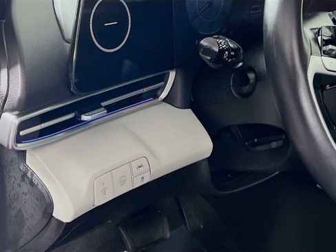 Certified 2023 Hyundai Elantra Limited w/ Cargo Package image 10