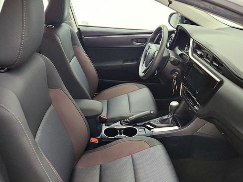 Used 2018 Toyota Corolla LE FWD image 23