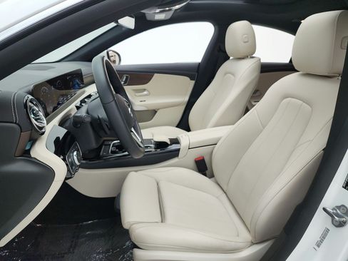 Certified 2023 Mercedes-Benz CLA 250 image 15