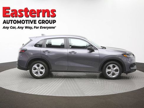 Used 2023 Honda HR-V LX image 39