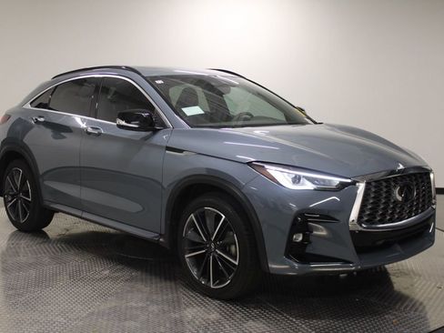Certified 2025 INFINITI QX55 Luxe w/ Cargo Package AWD/4WD image 10