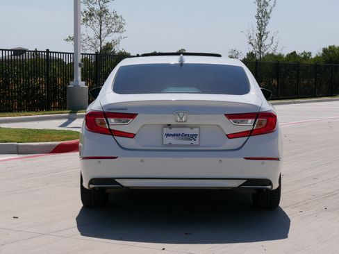 Used 2021 Honda Accord EX-L image 8