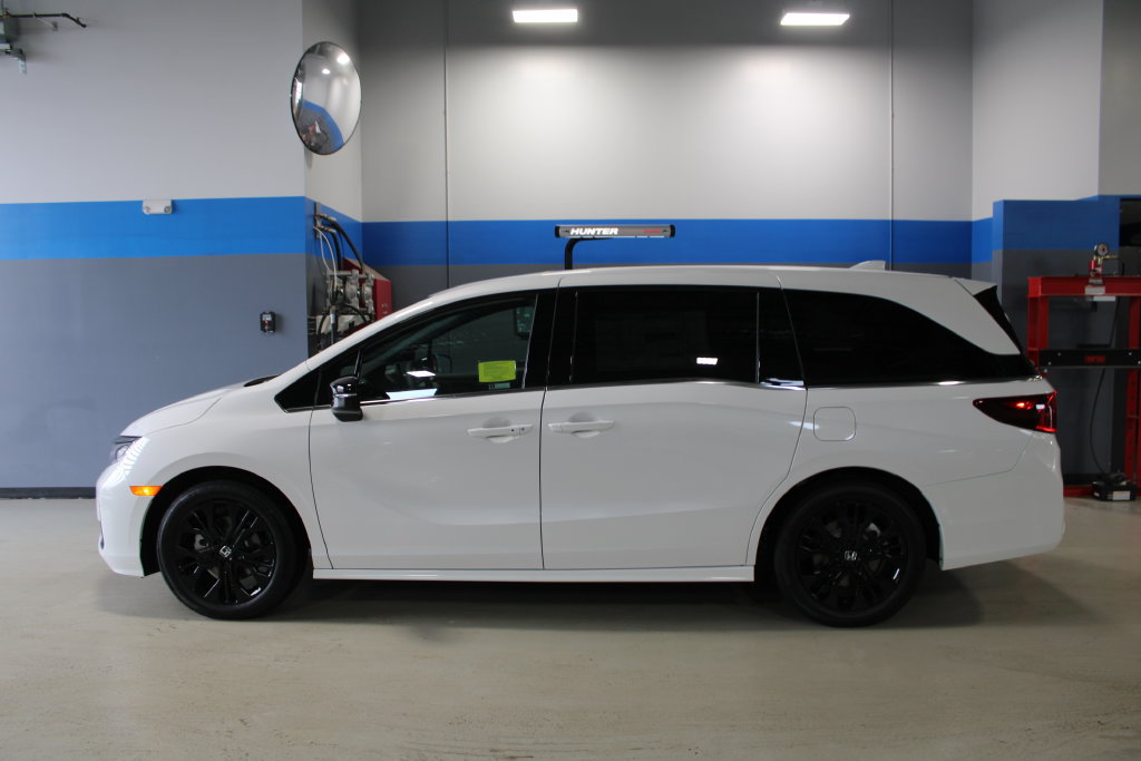 New 2026 Honda Odyssey Sport-L image 8